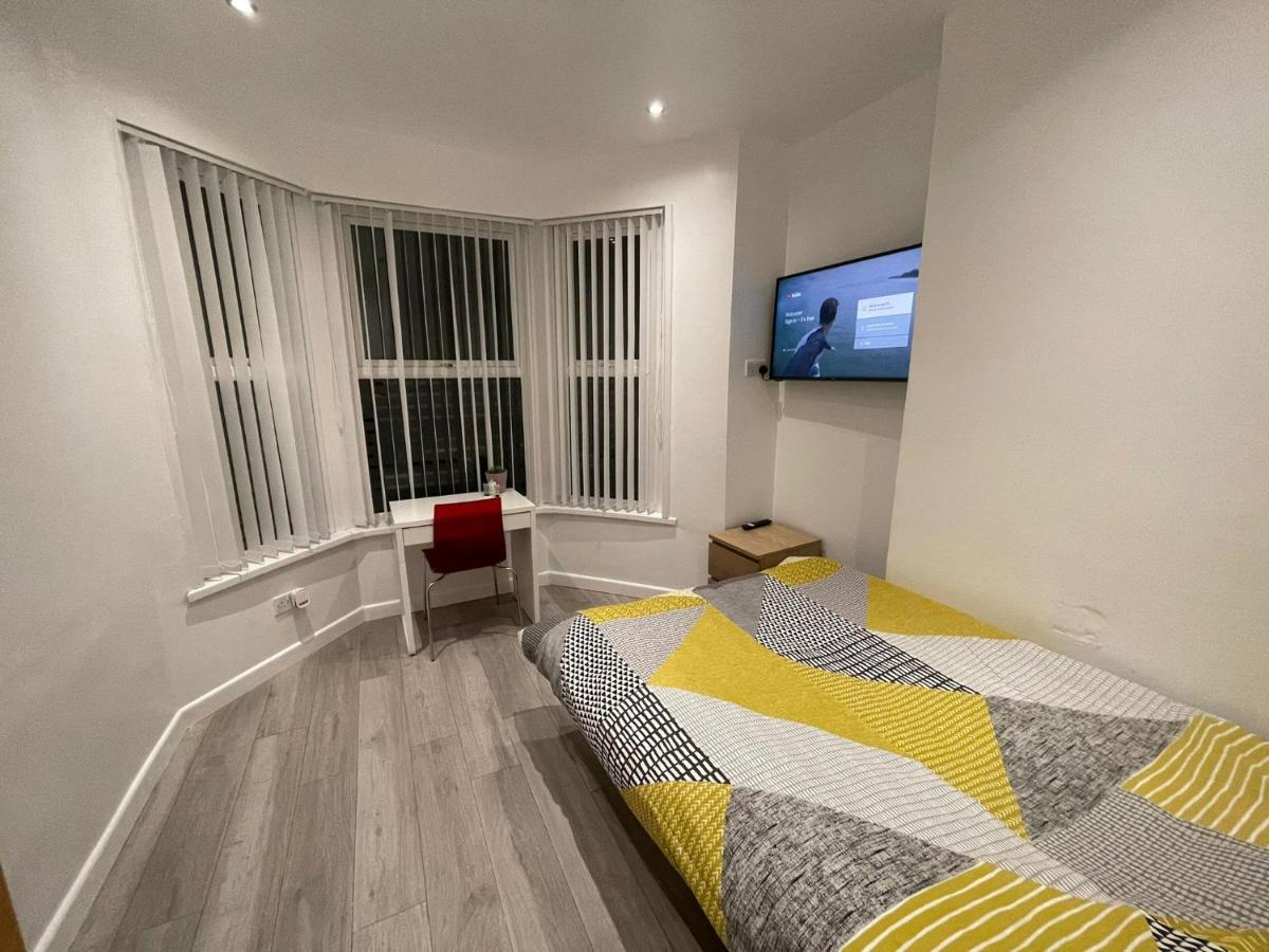 Selection Of Stylish Apartments Within Walking Distance Of Cardiff City Centre 外观 照片