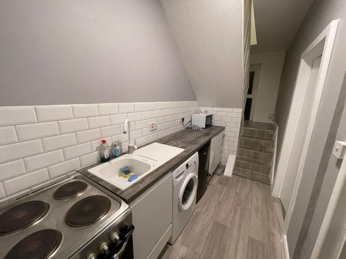 Selection Of Stylish Apartments Within Walking Distance Of Cardiff City Centre 外观 照片
